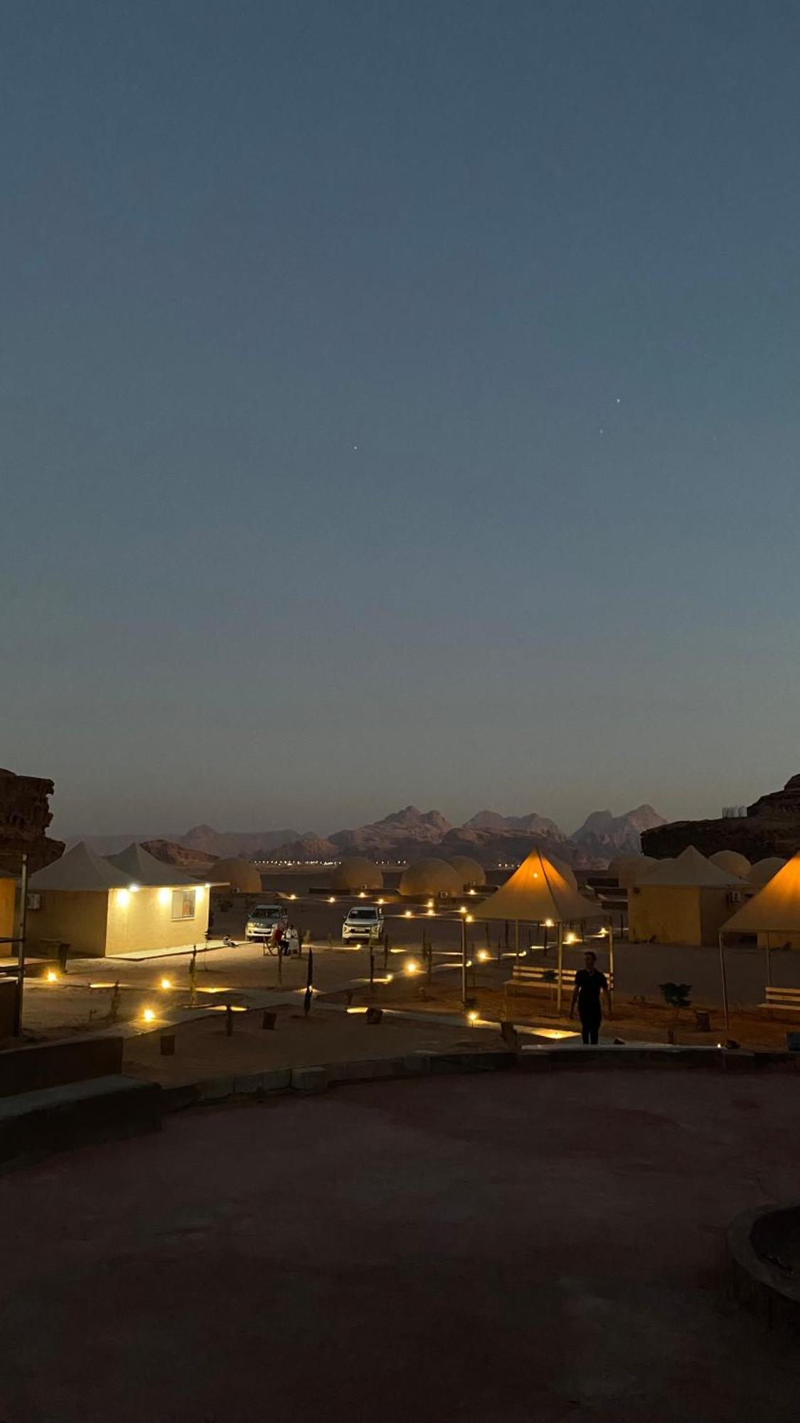 Rum Luxury Camp Wadi Rum Exteriér fotografie
