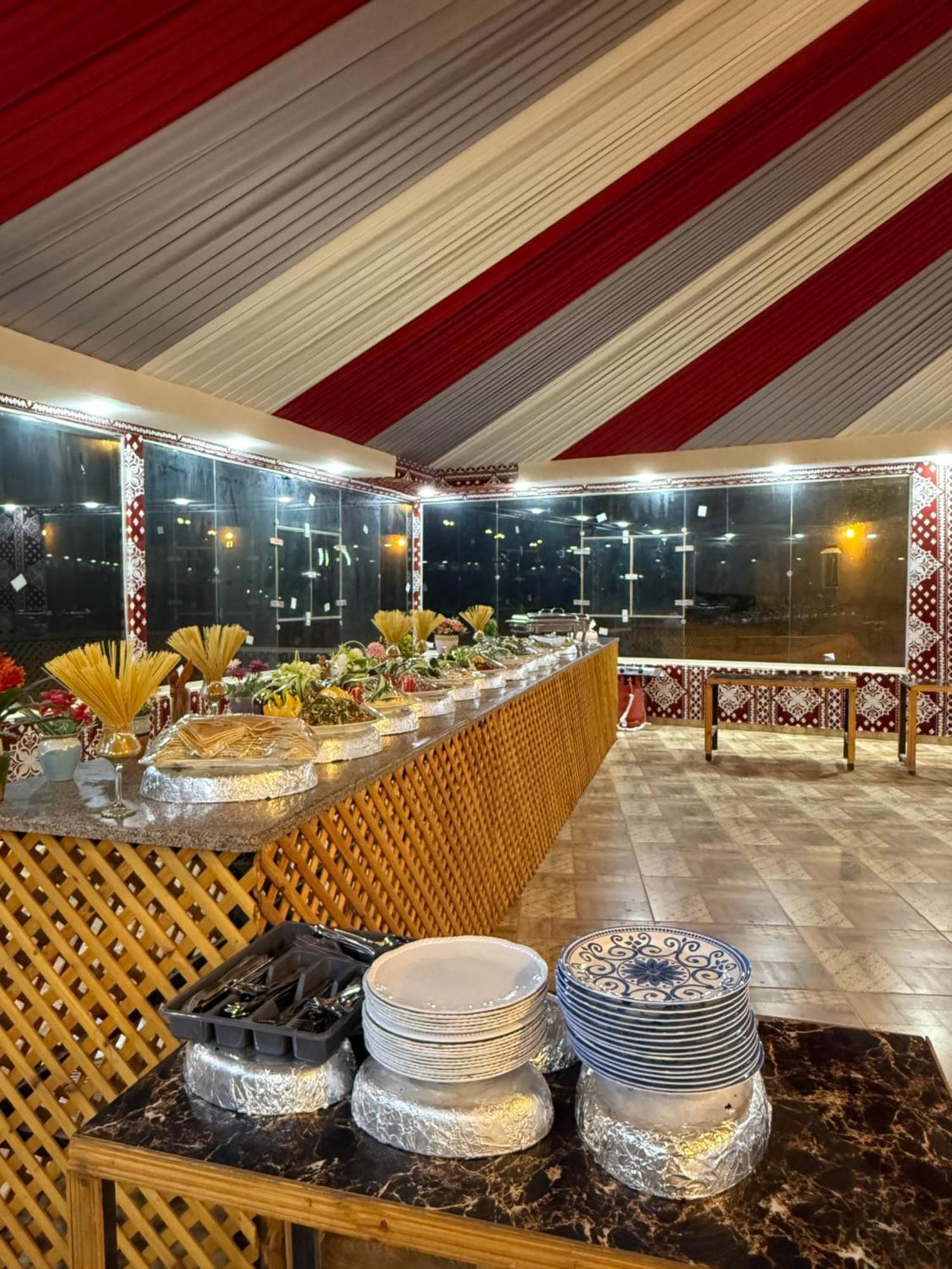 Rum Luxury Camp Wadi Rum Exteriér fotografie